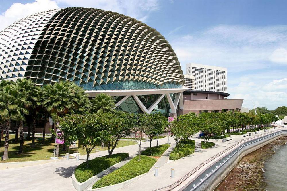 Esplanade Theaters on the Bay